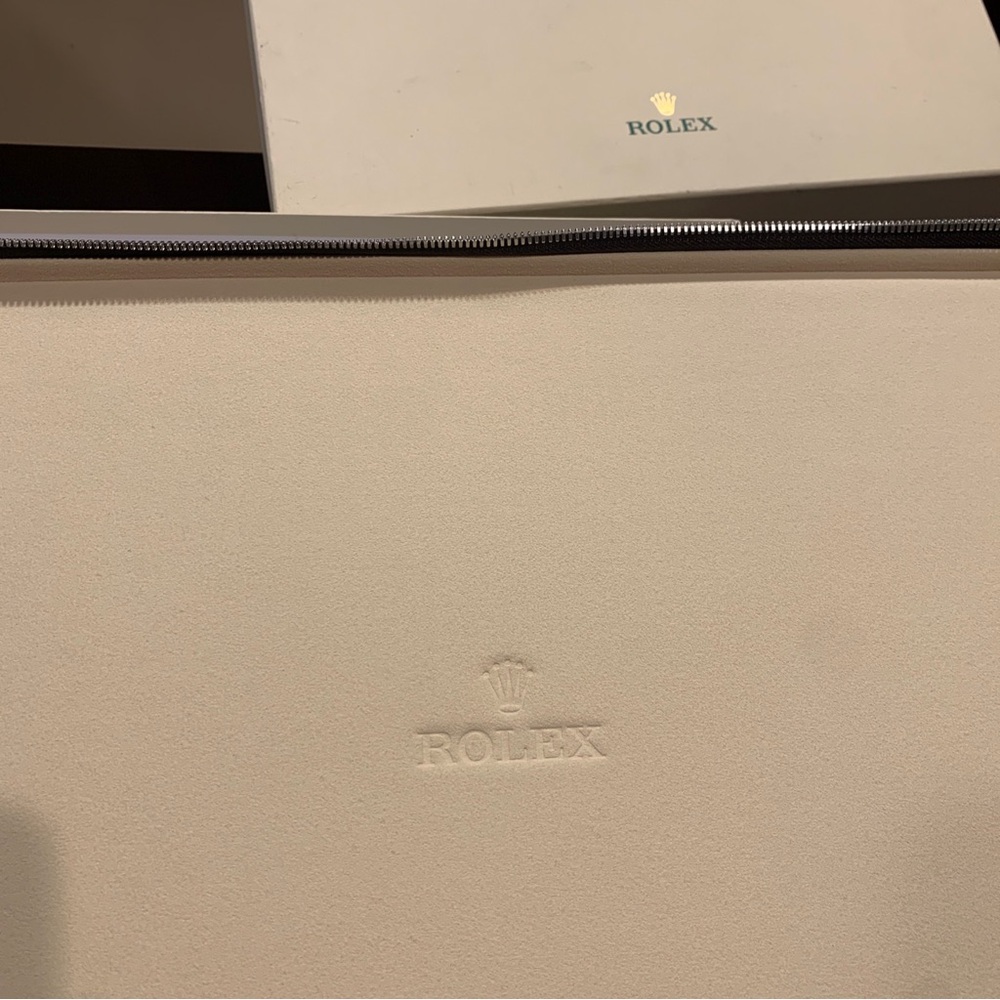 Rolex Cream Display Storage Case - Picture 2 of 11